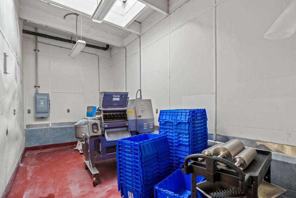 1266 E Julian Street