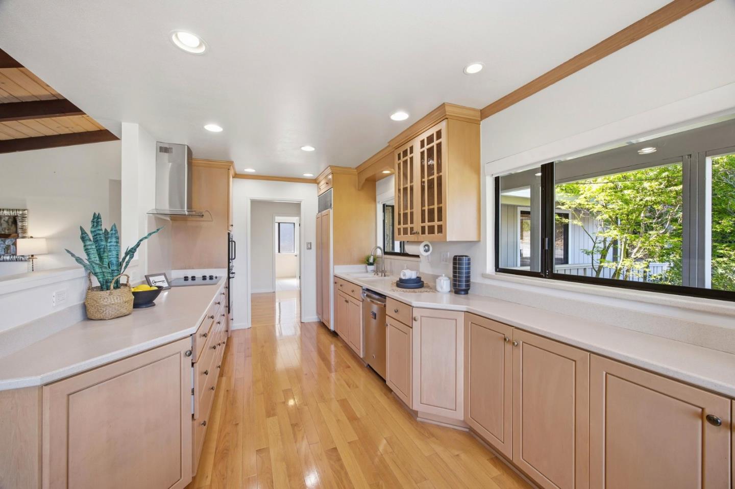 135 Dolton Avenue