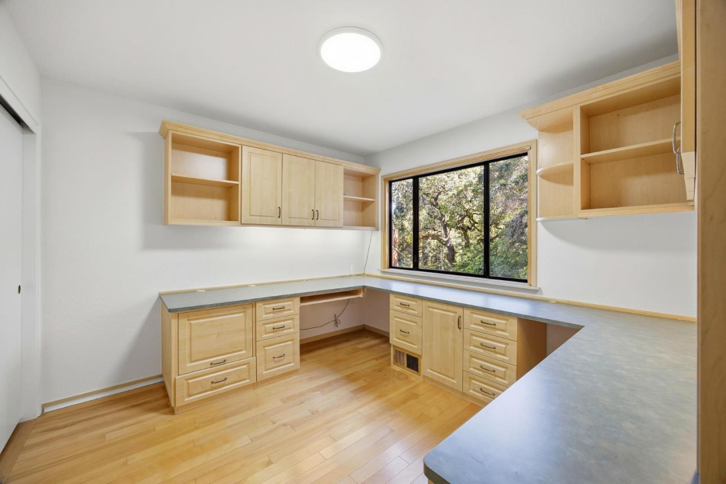 135 Dolton Avenue