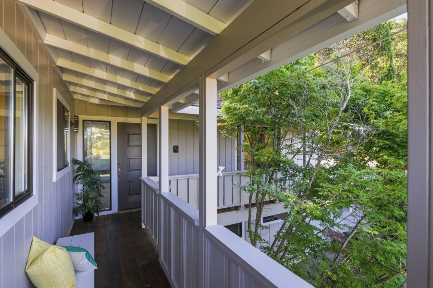 135 Dolton Avenue