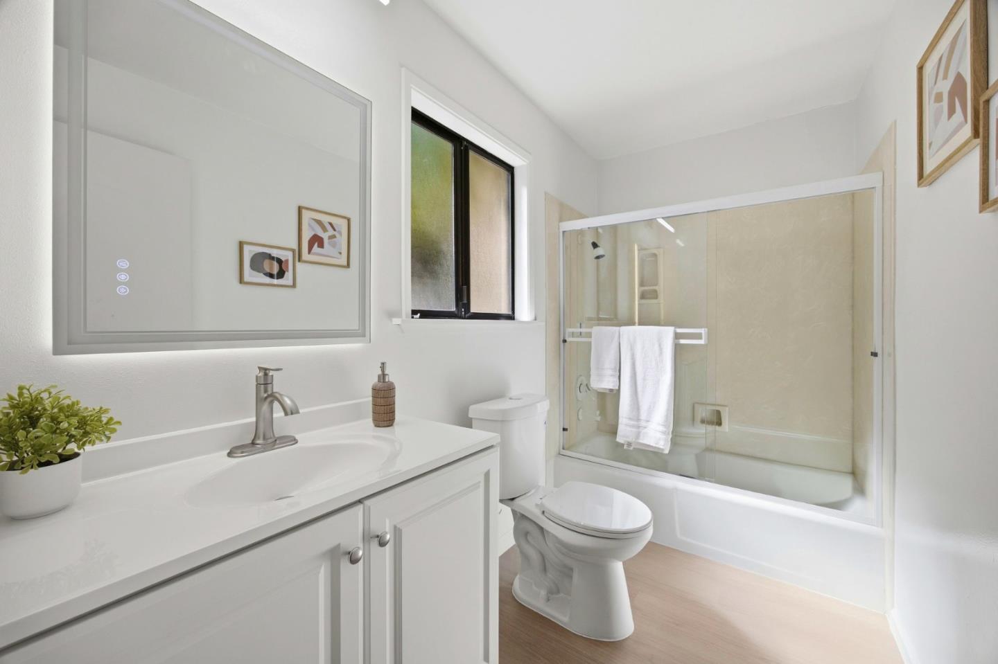 135 Dolton Avenue