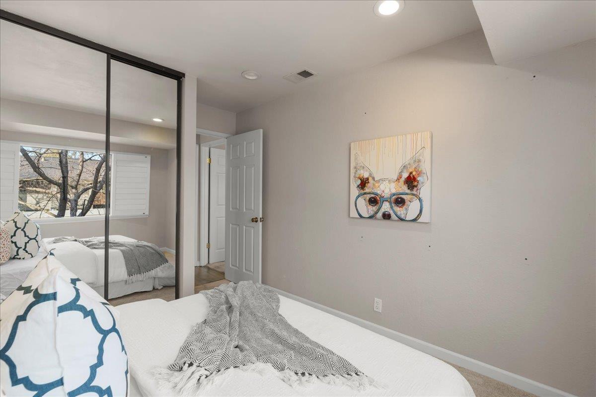 1411 La Terrace Circle