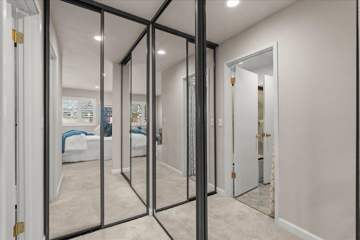 1411 La Terrace Circle