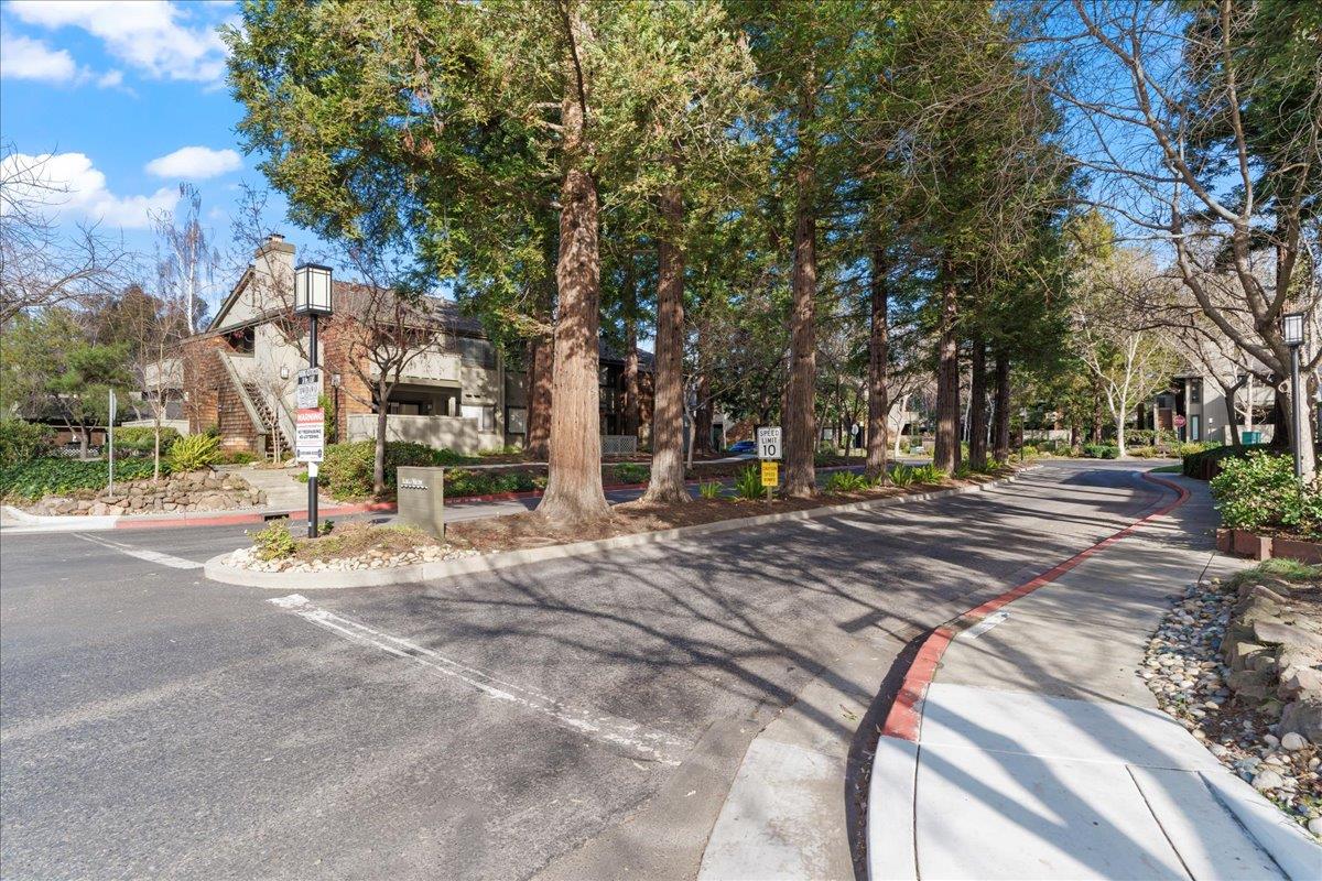 1411 La Terrace Circle