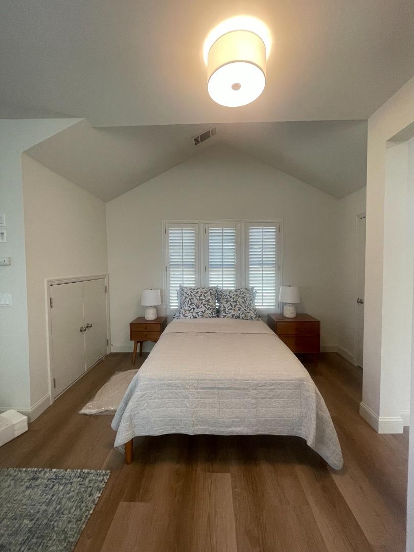 367 Channing Avenue STUDIO ONLY