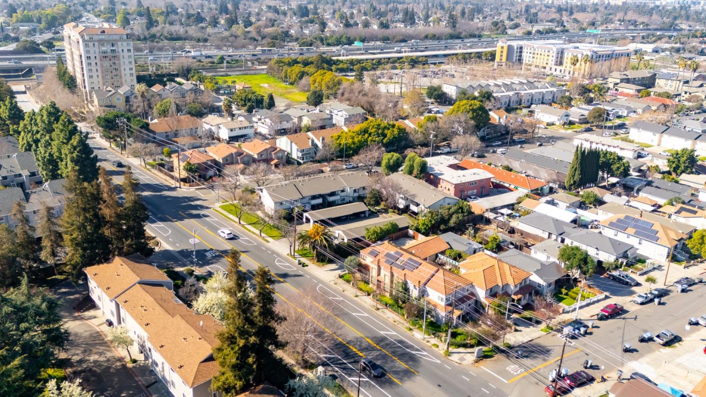 306 Stonegate Circle 306