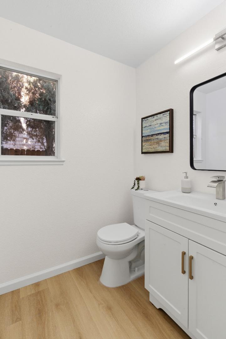 1505 Barkley Mountain Way