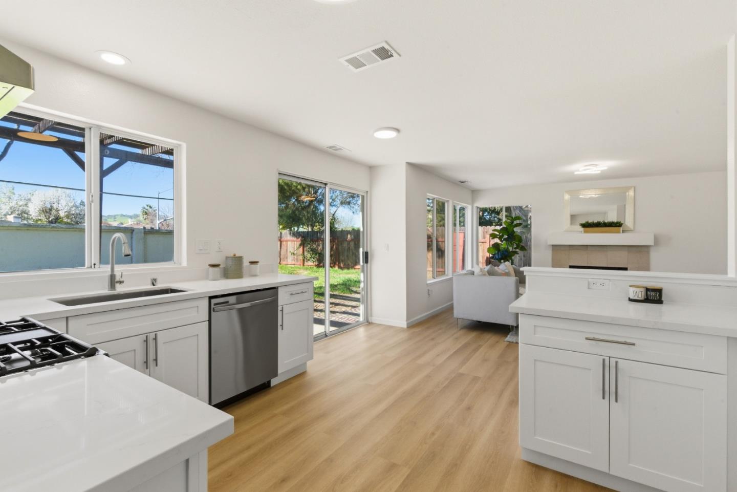 1505 Barkley Mountain Way