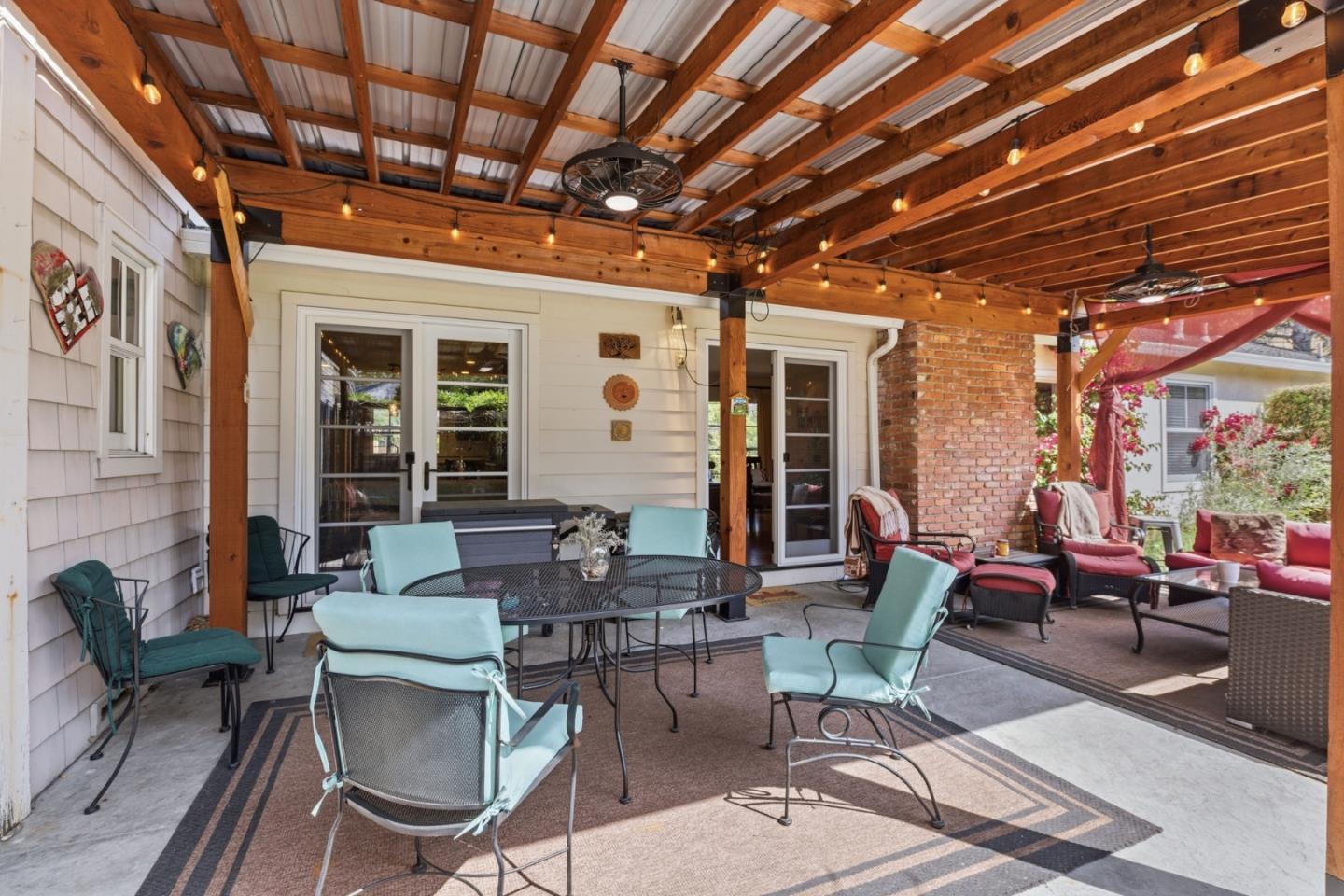 5424 Greenside Drive