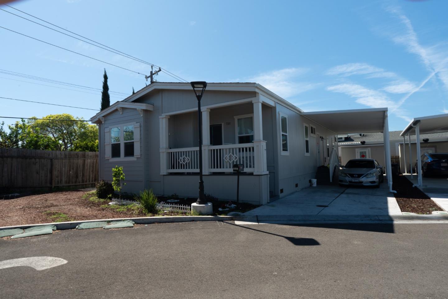 1225 Vienna DR 731