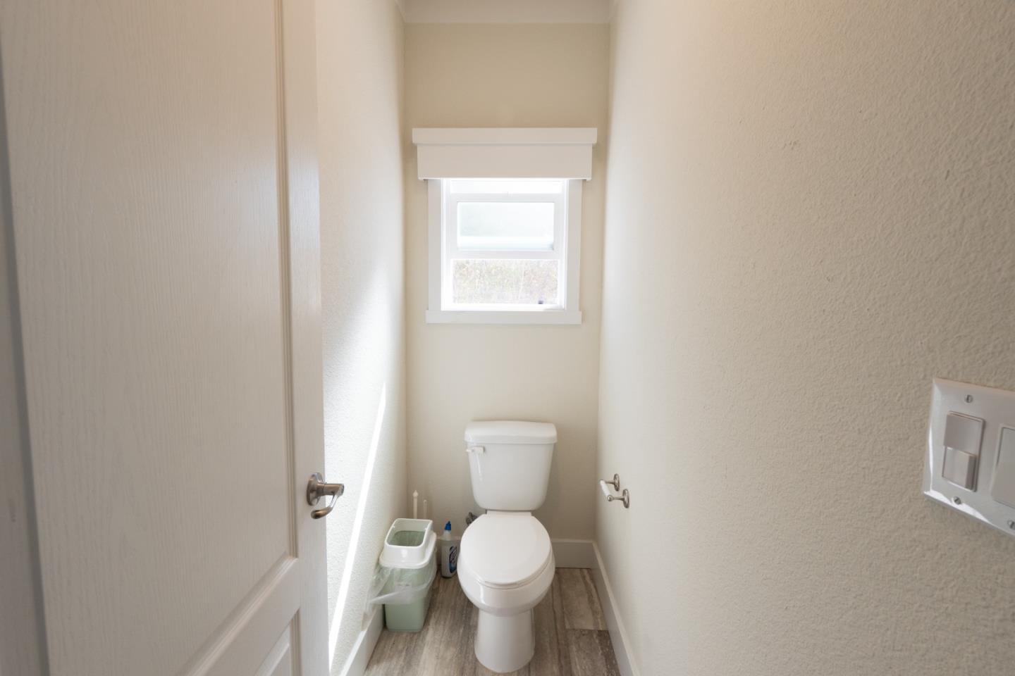 1225 Vienna DR 731