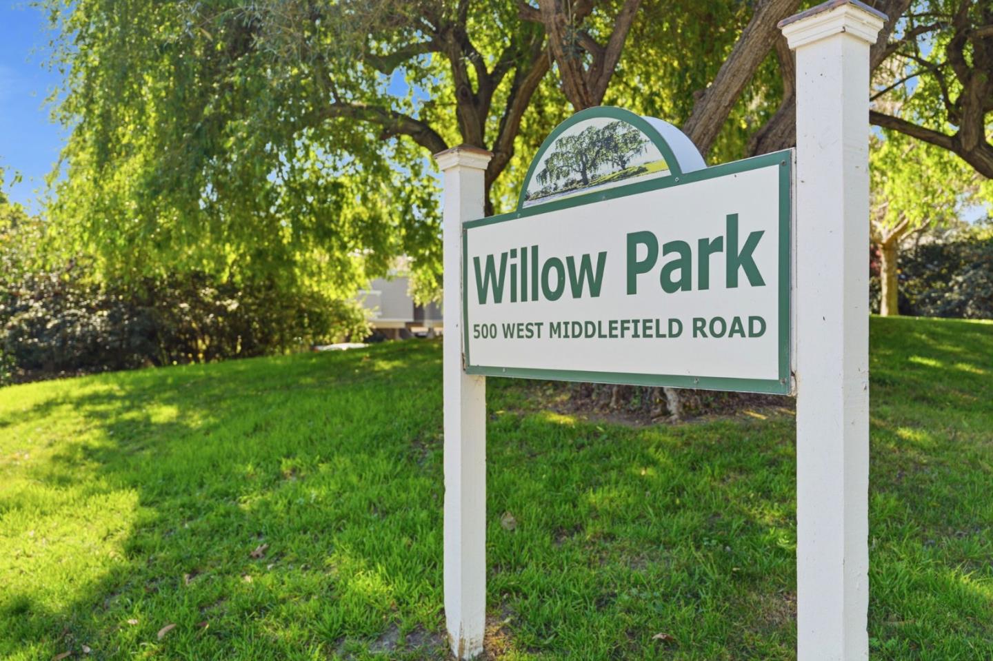 500 West Middlefield Road 20