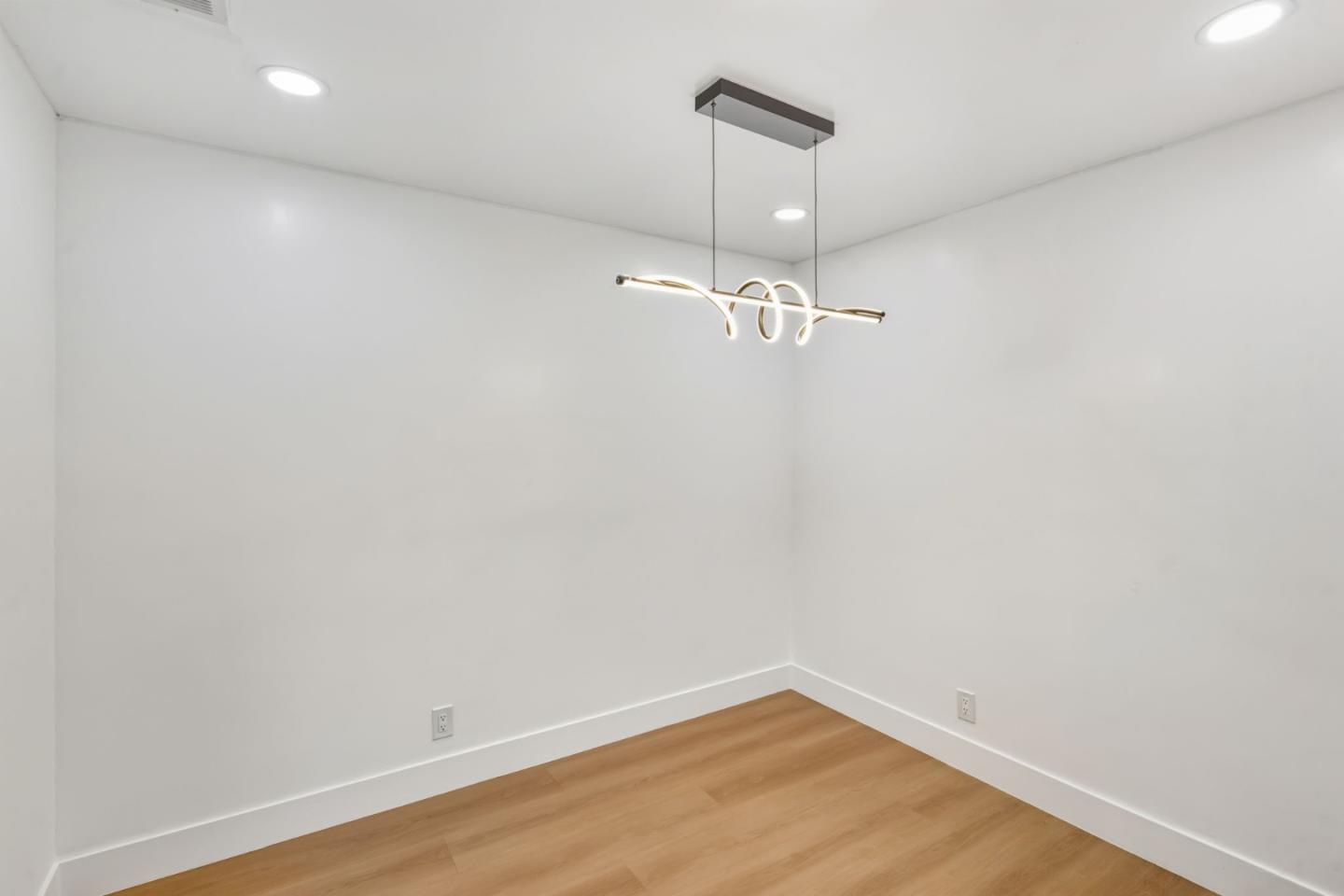 374 Manzanita Court