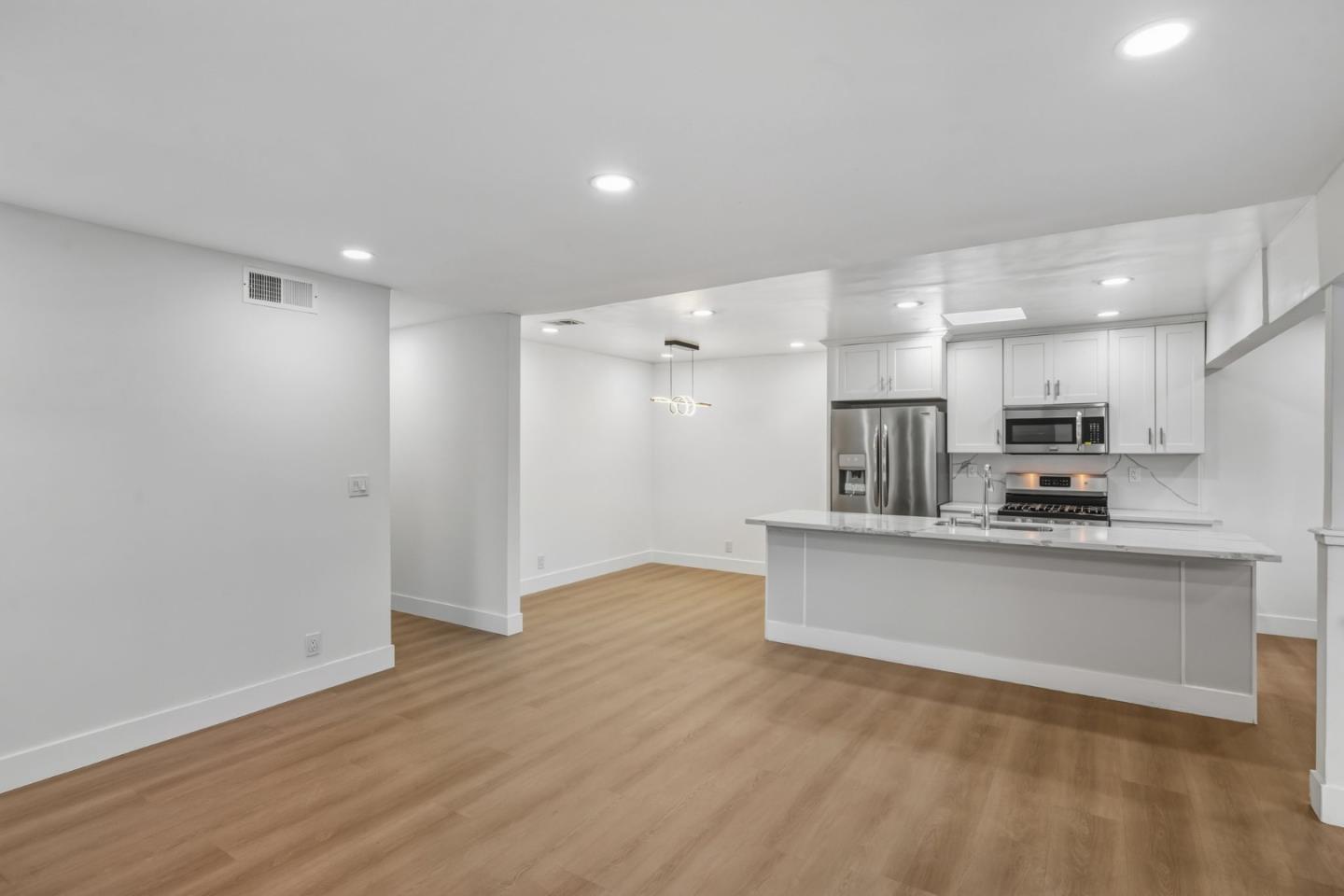 374 Manzanita Court