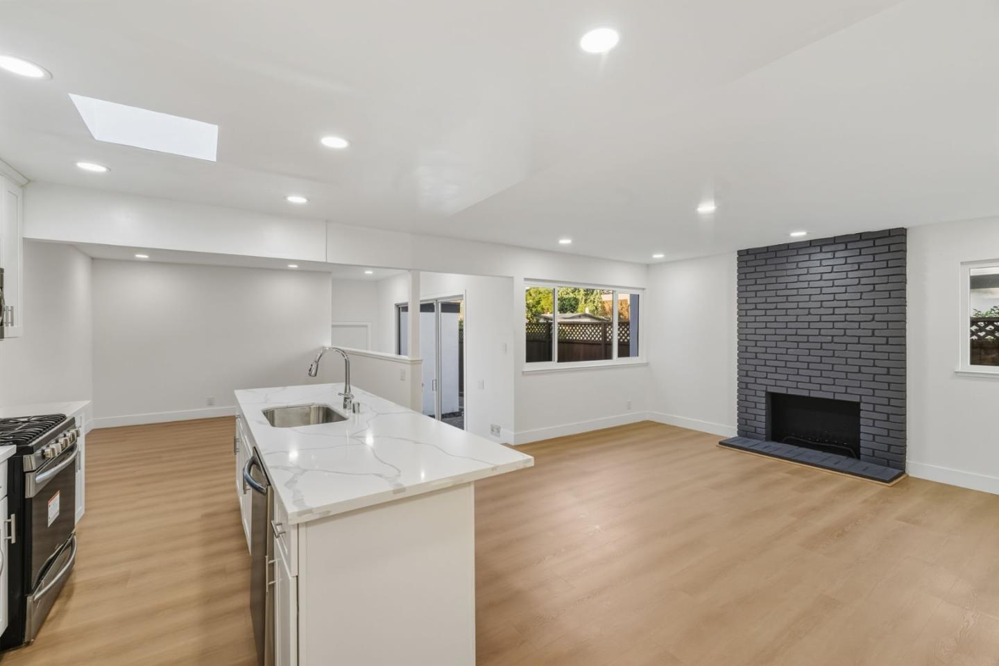 374 Manzanita Court