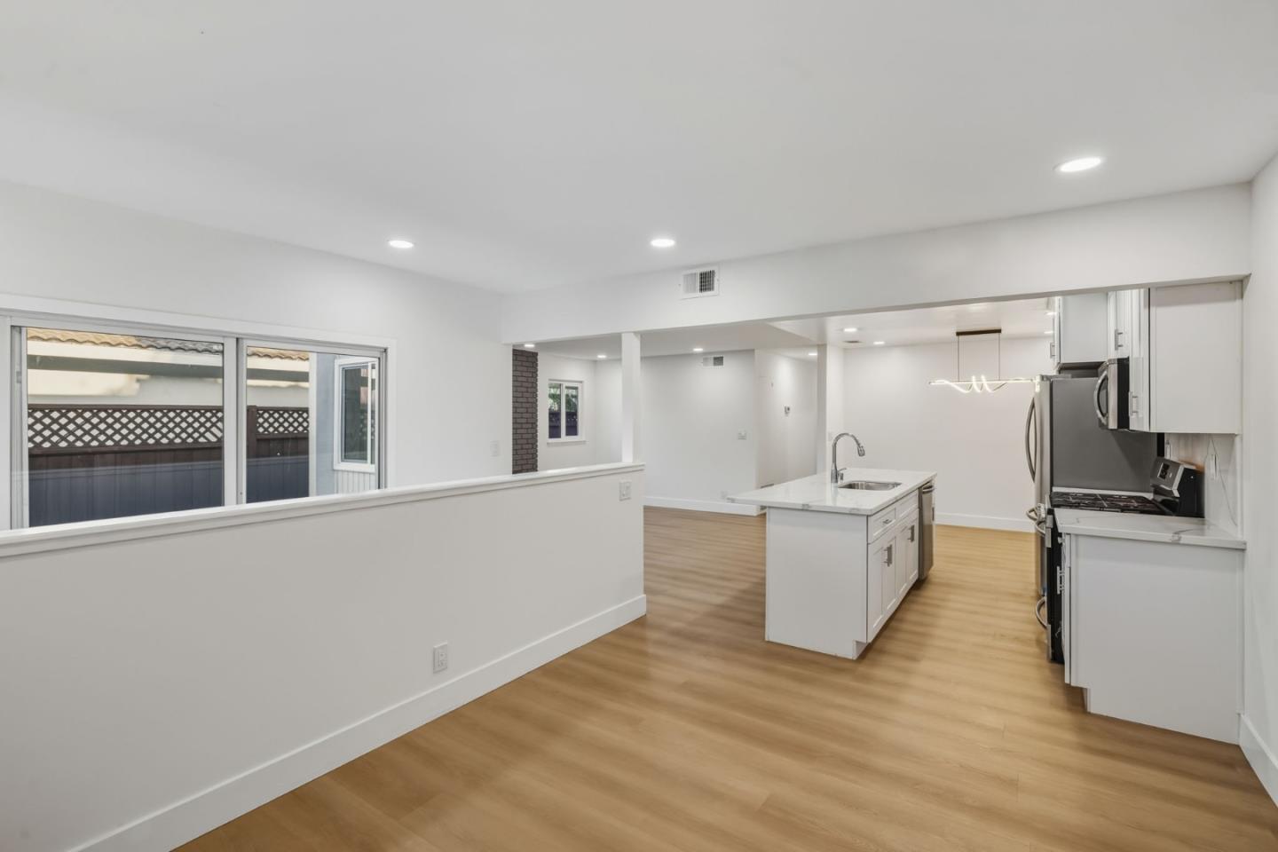 374 Manzanita Court