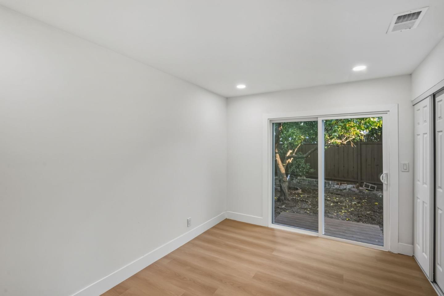374 Manzanita Court