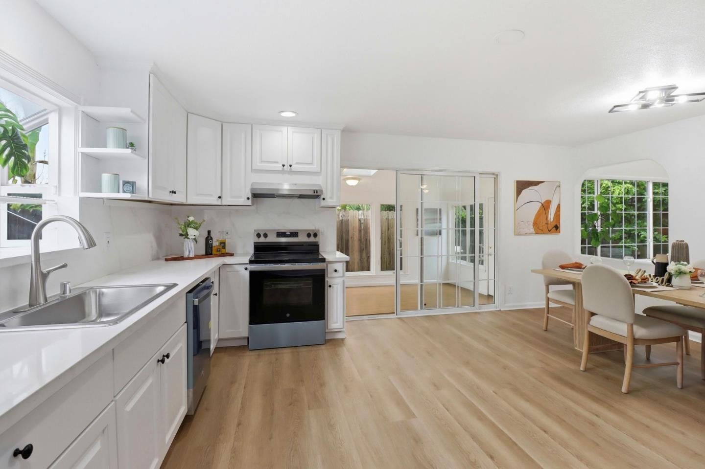 866 Sylvandale Avenue