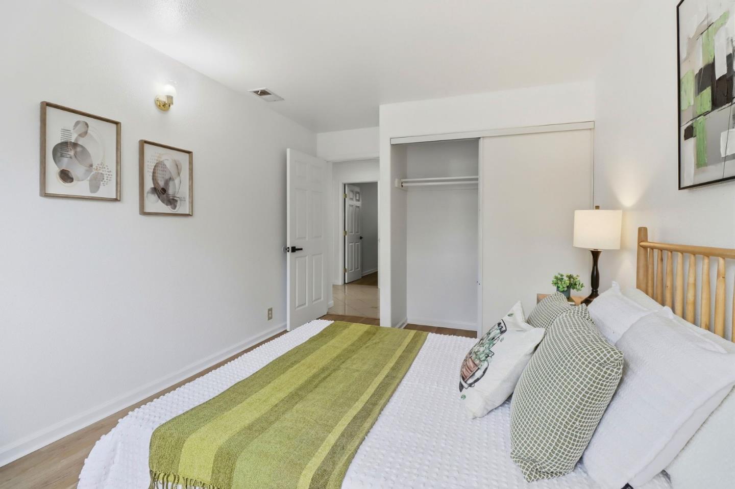 866 Sylvandale Avenue