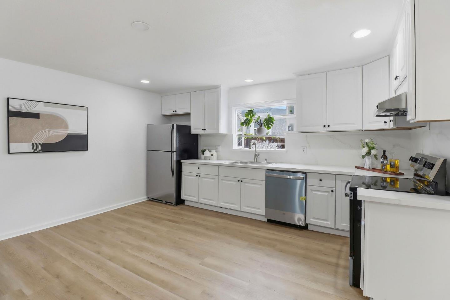 866 Sylvandale Avenue