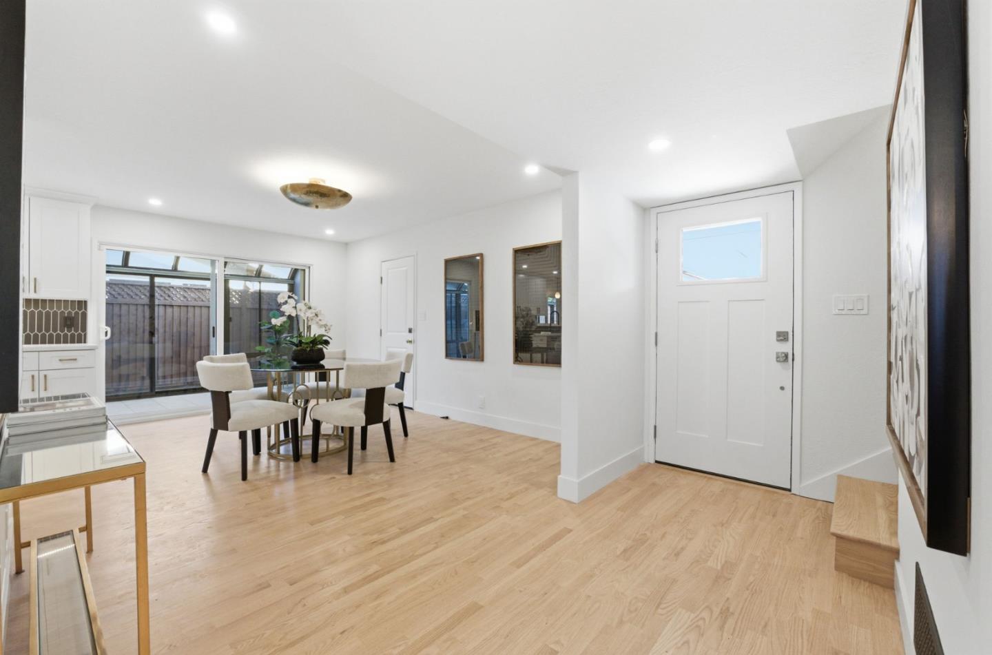 1003 Rosa Avenue