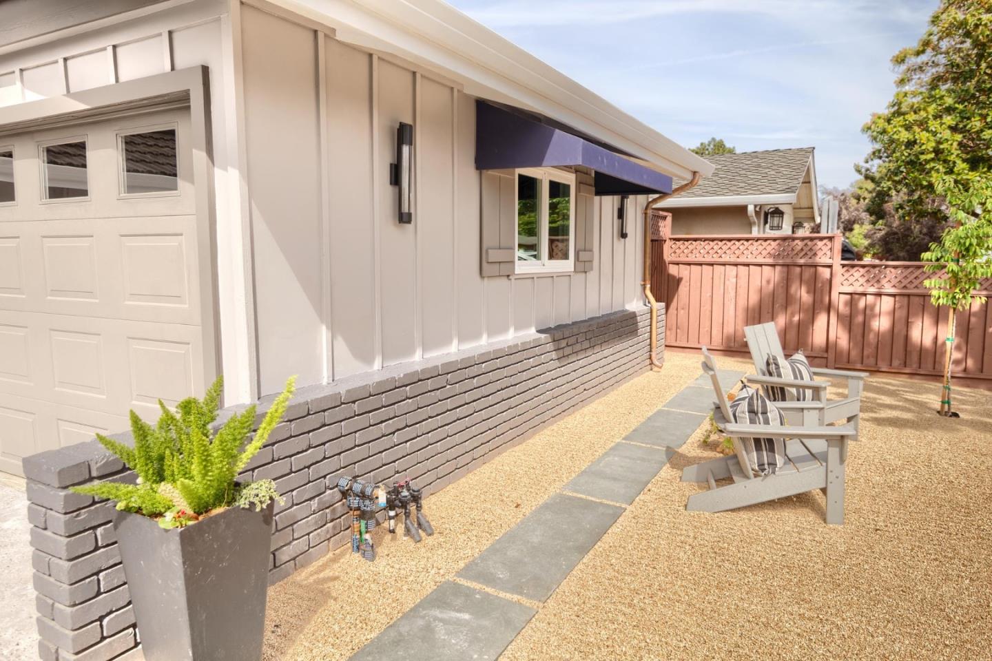 1003 Rosa Avenue