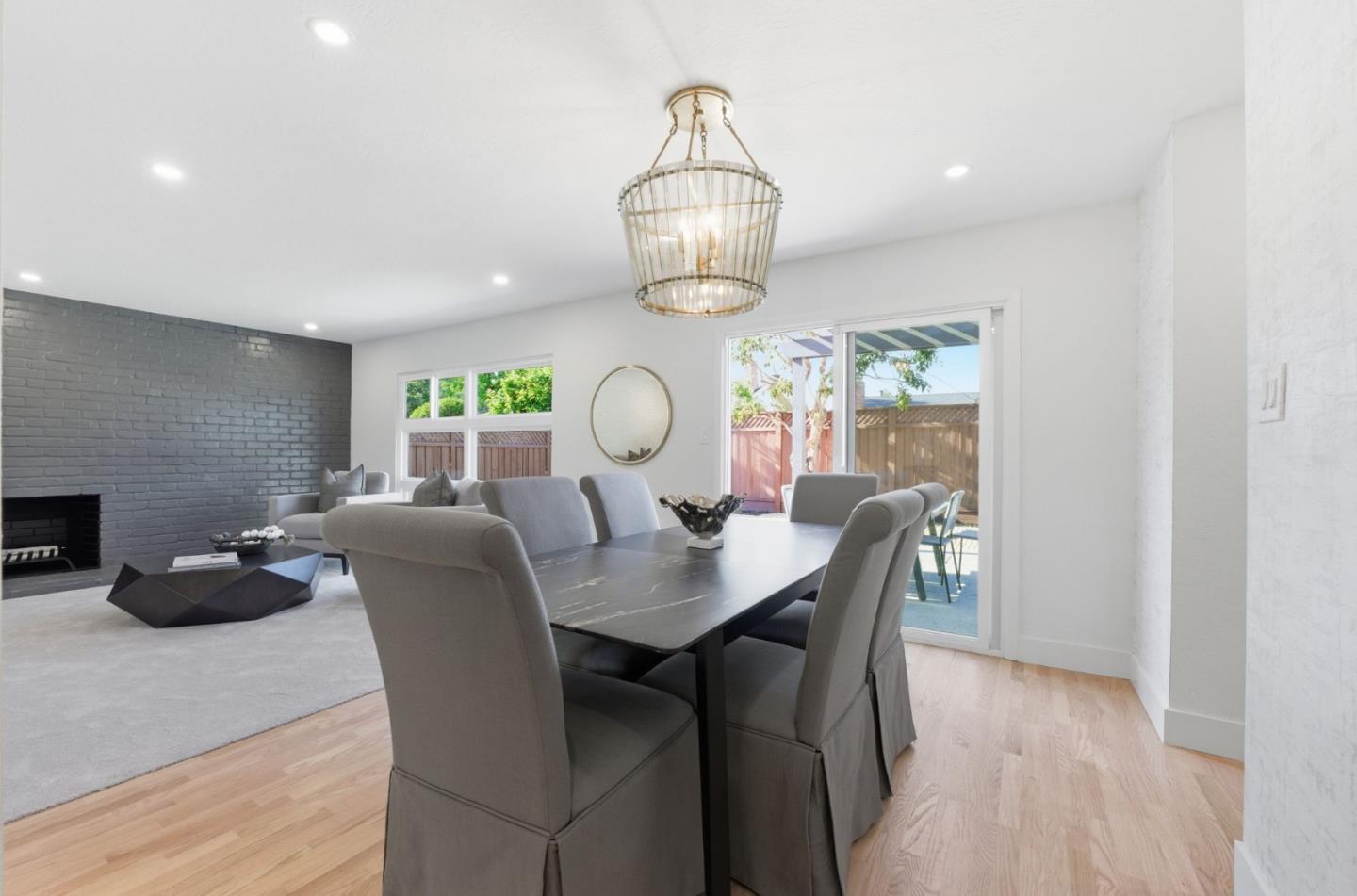 1003 Rosa Avenue