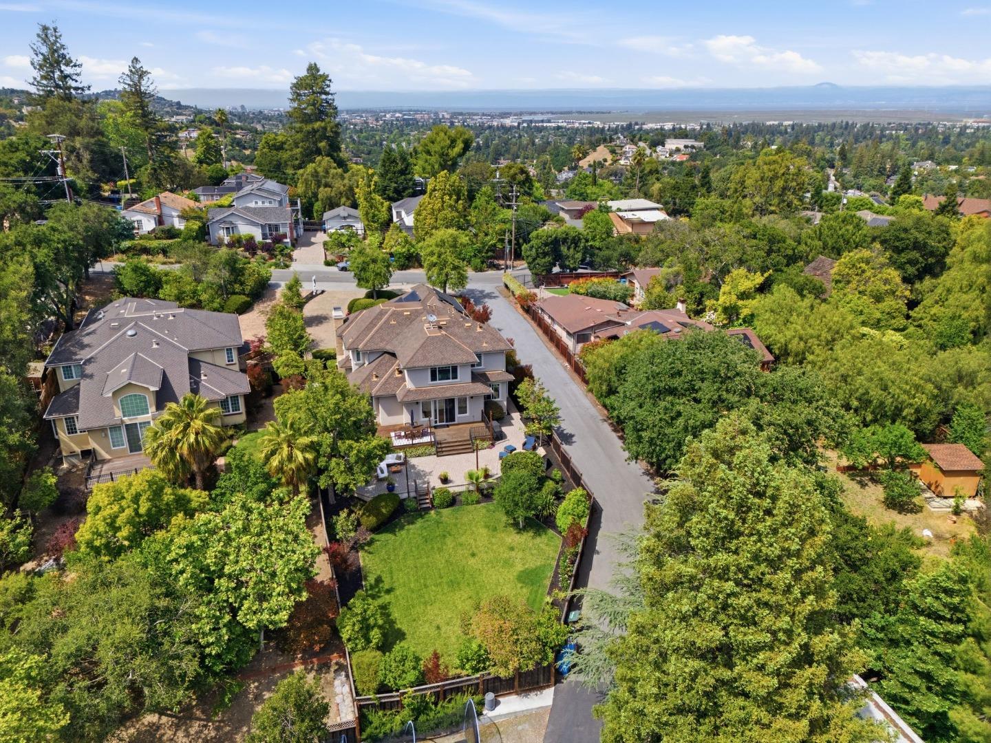496 Summit Drive
