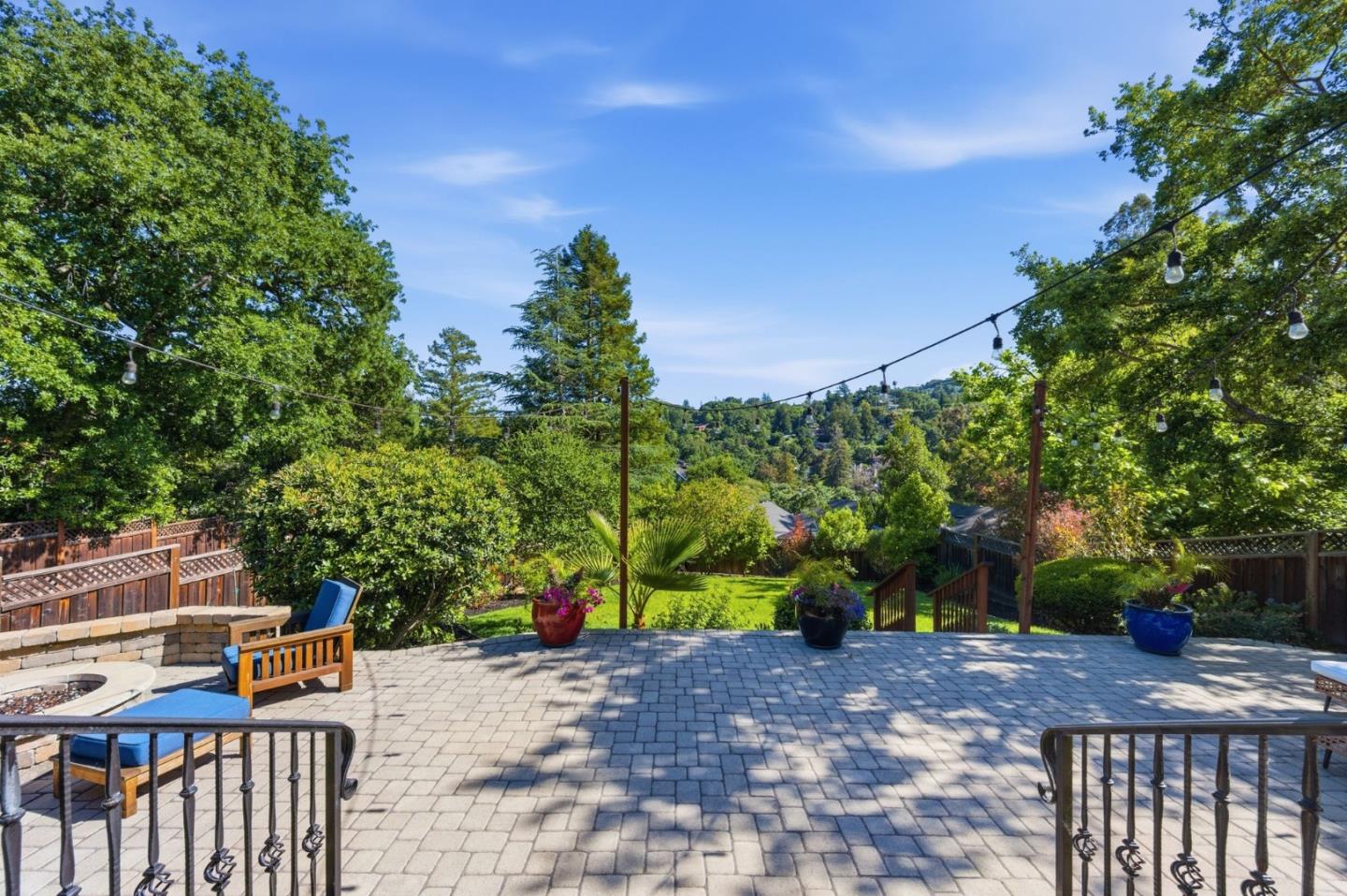496 Summit Drive