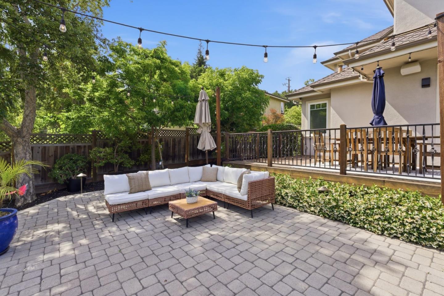496 Summit Drive