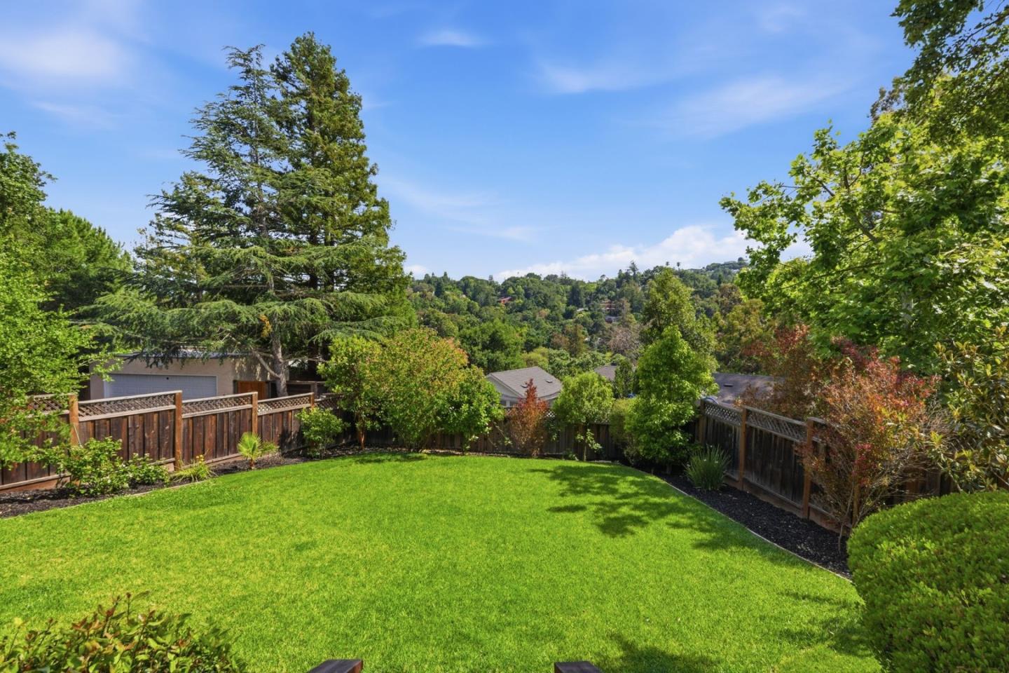 496 Summit Drive