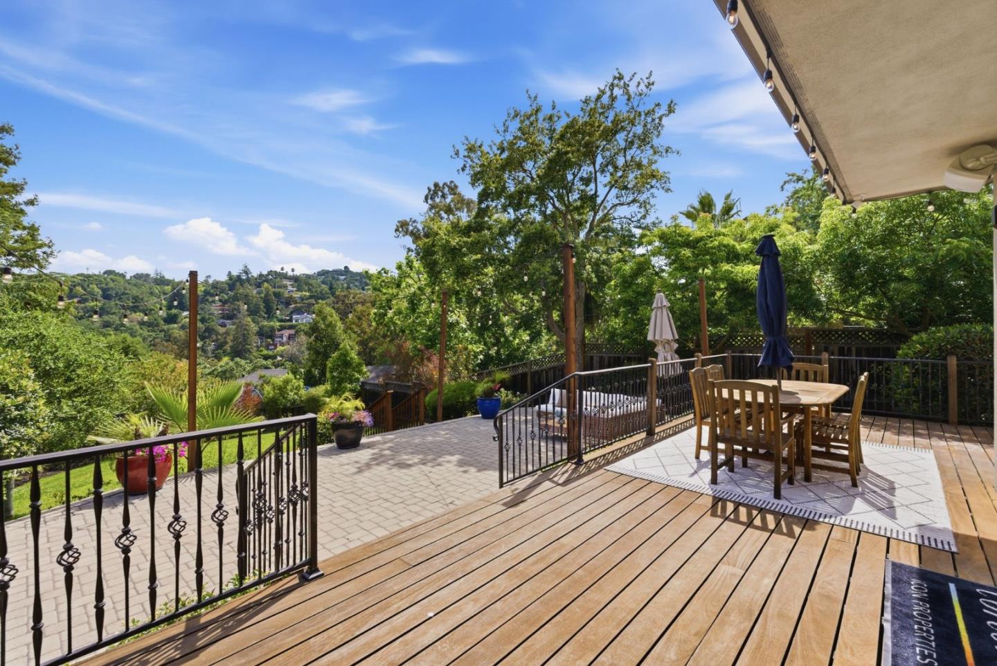 496 Summit Drive