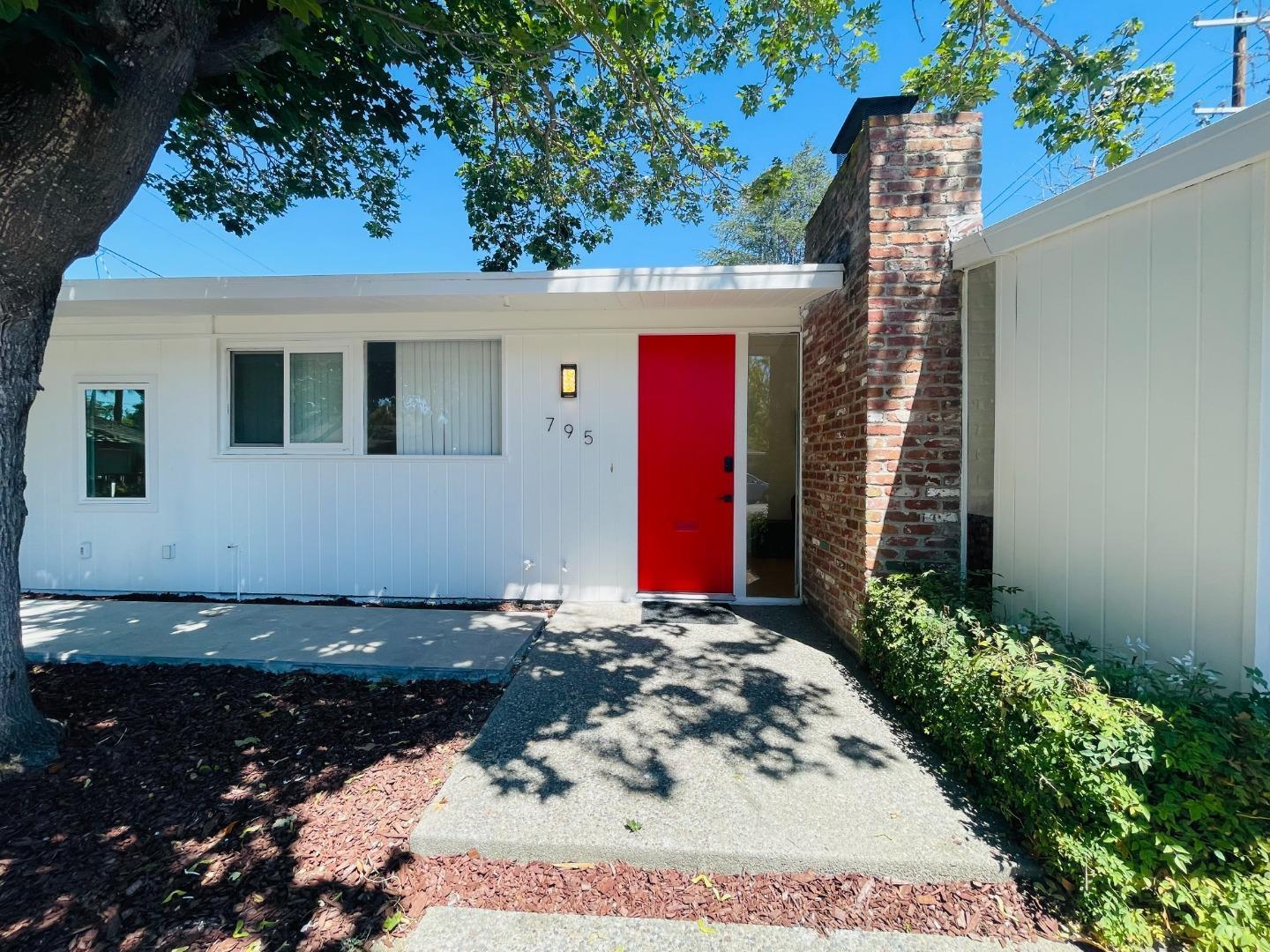 795 Greer Road