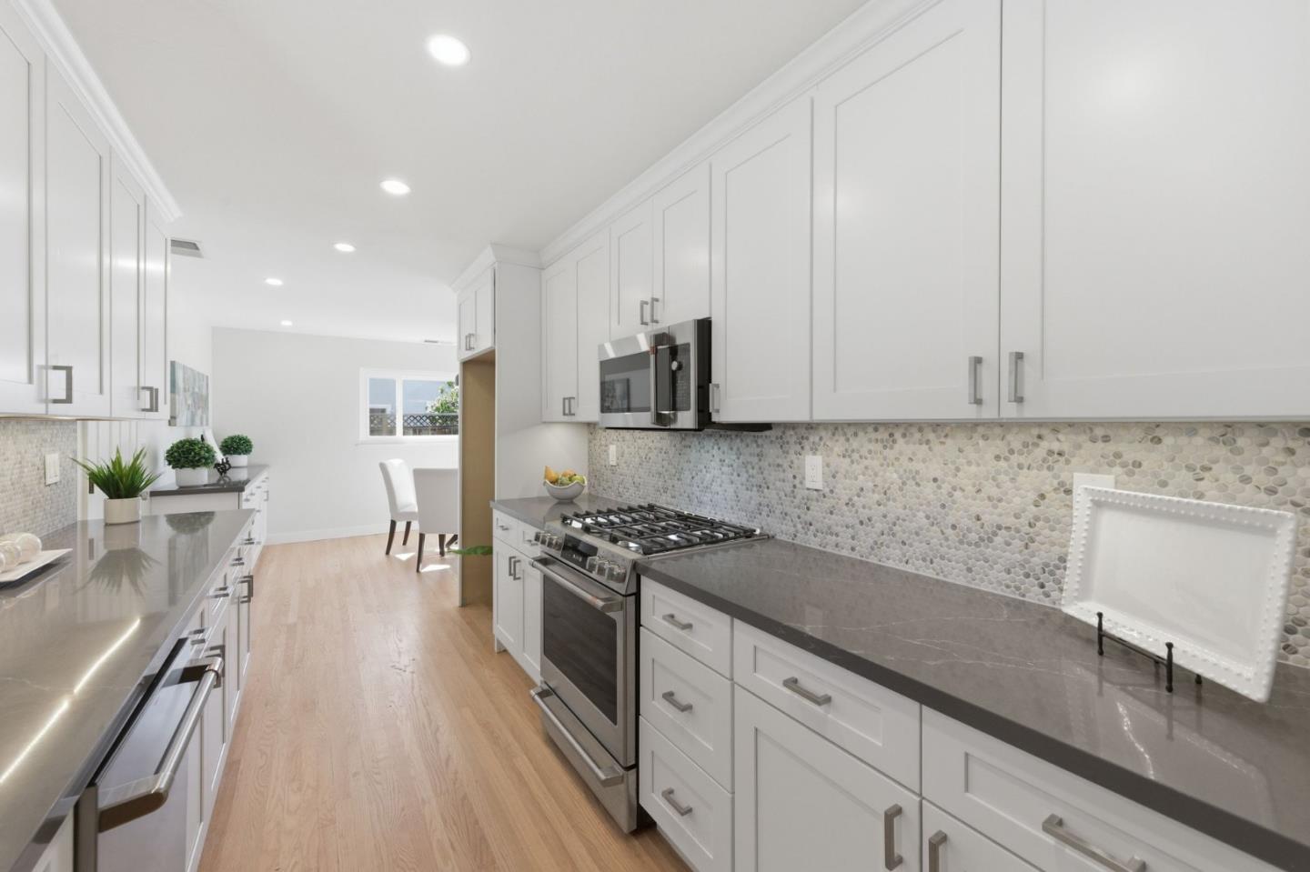181 Warwick Drive
