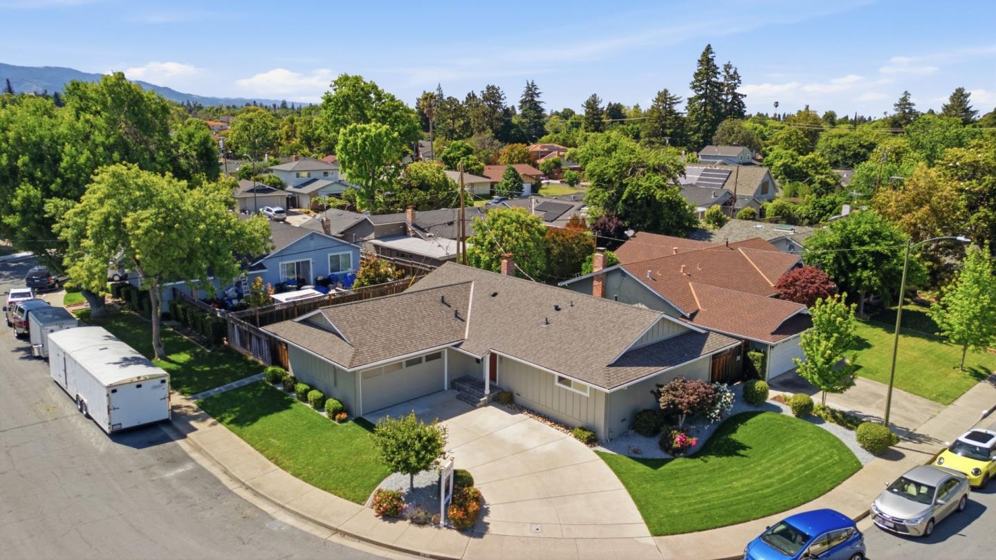 181 Warwick Drive