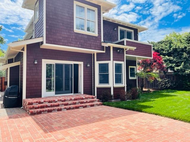 734 Chimalus Drive