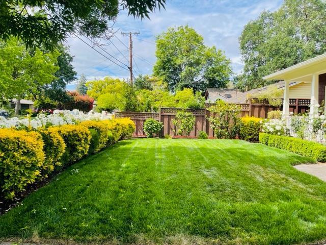 734 Chimalus Drive