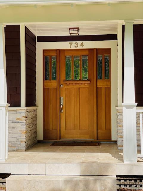 734 Chimalus Drive