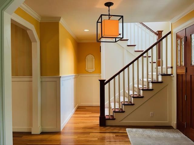 734 Chimalus Drive