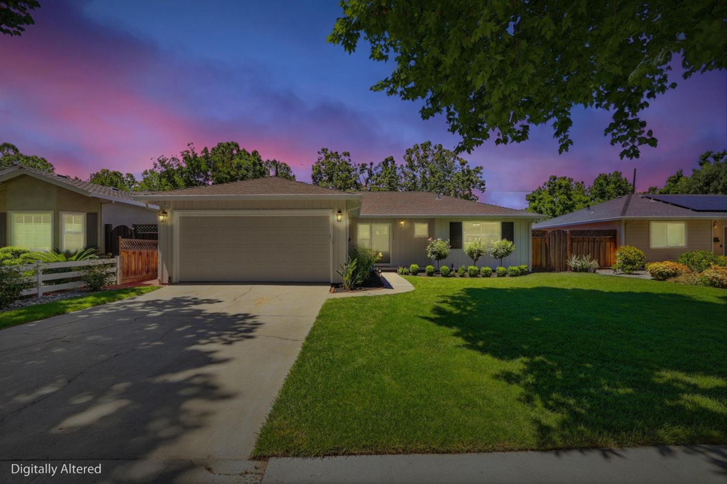 1553 Fuchsia DR