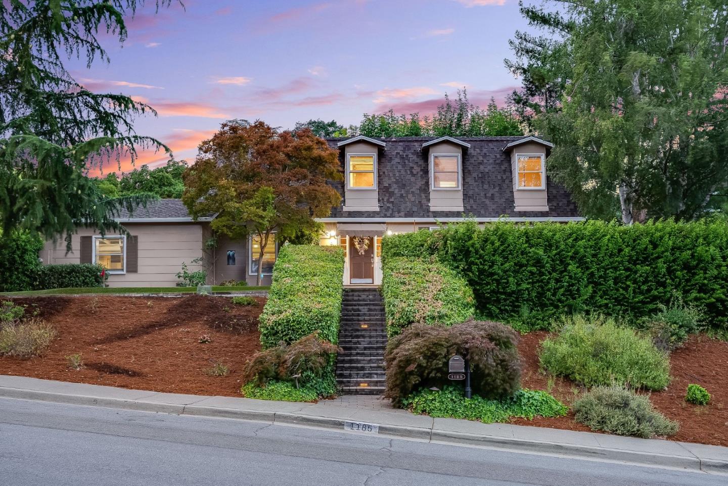 1185 Wilhelmina Way