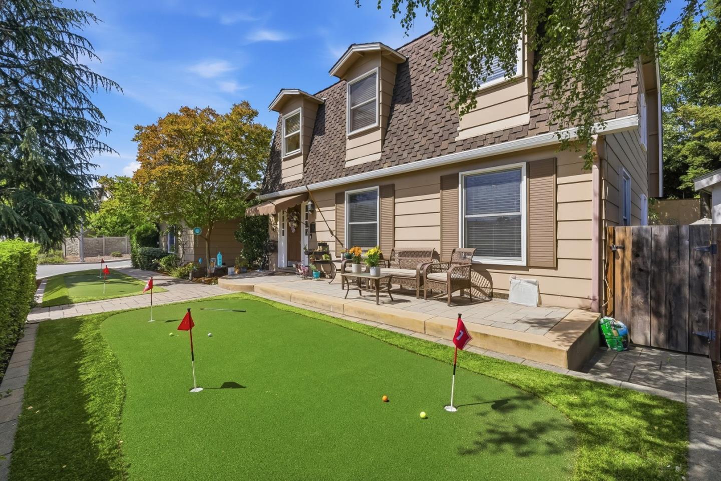 1185 Wilhelmina Way