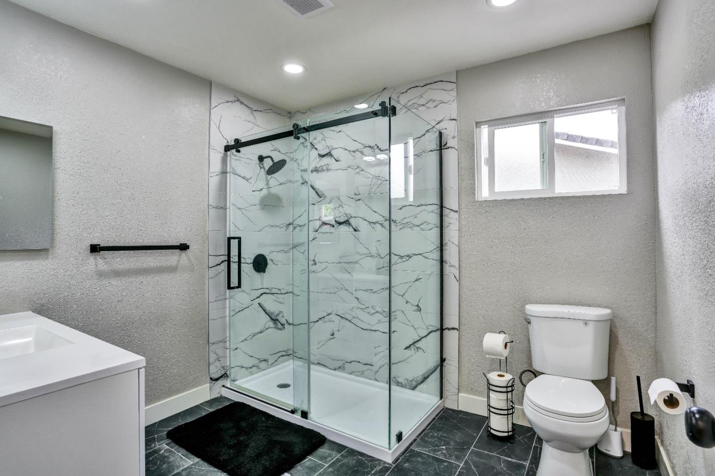 3855 KAUAI DR