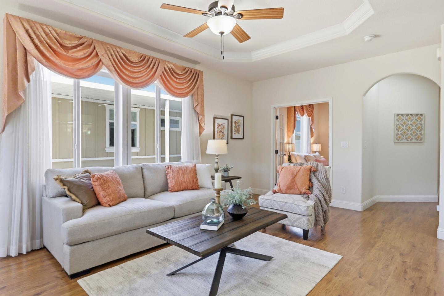 819 Villa Teresa WAY 819