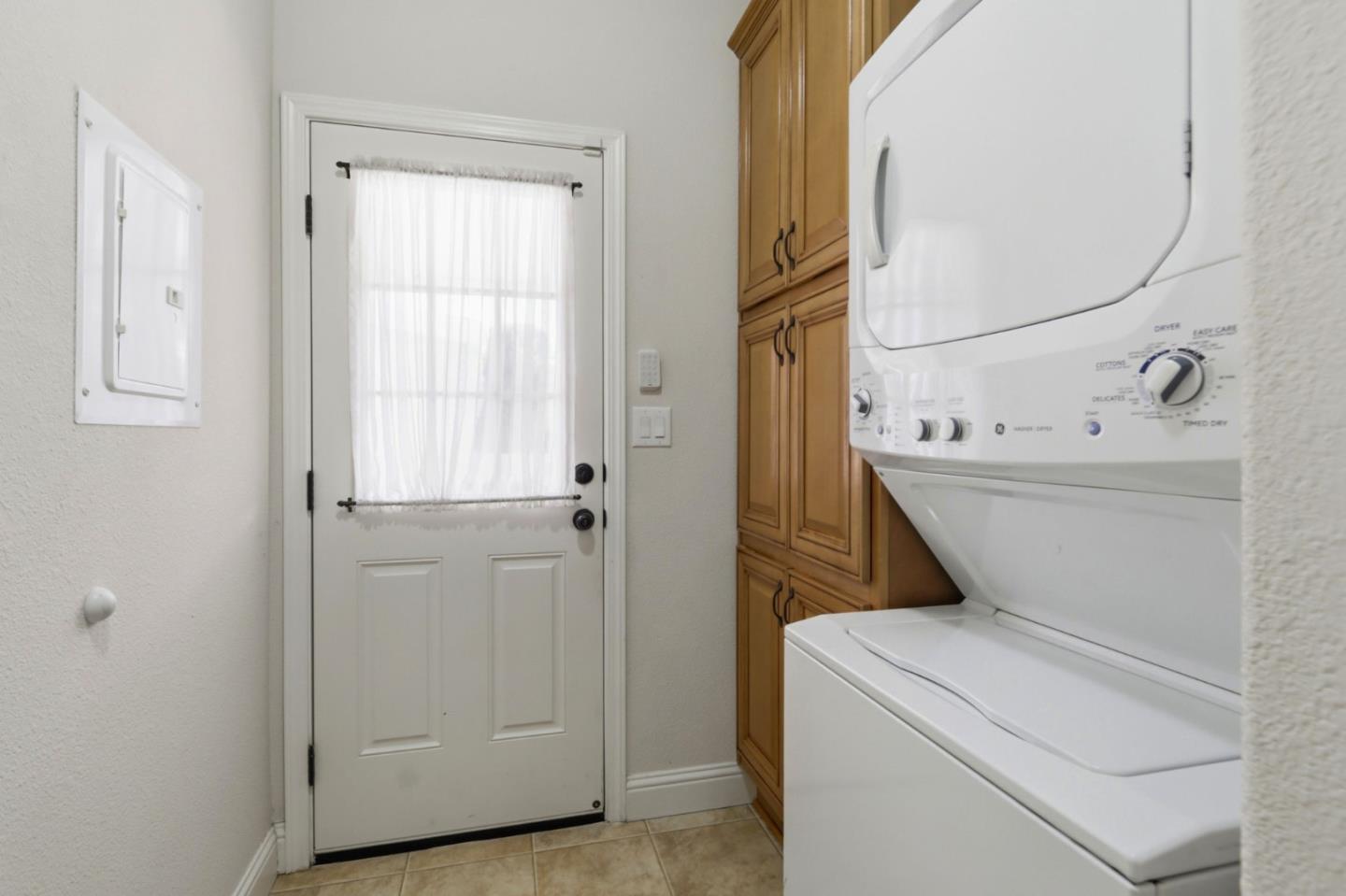 819 Villa Teresa WAY 819