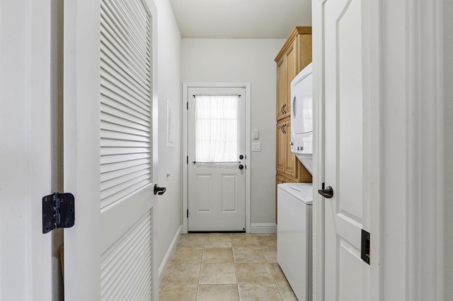 819 Villa Teresa WAY 819