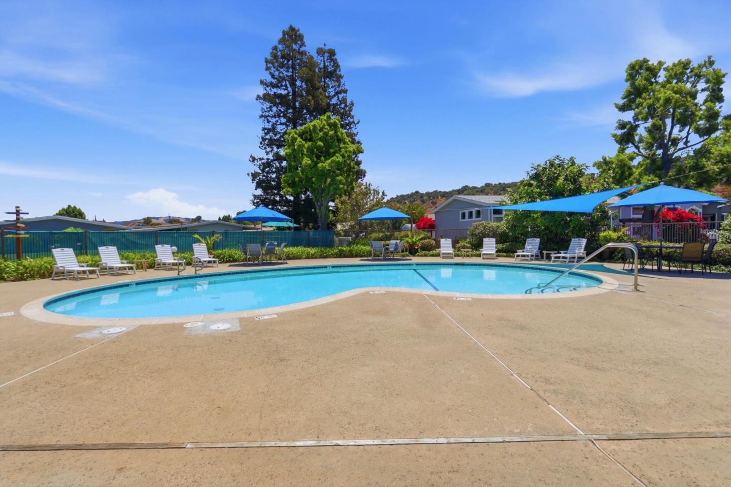 819 Villa Teresa WAY 819