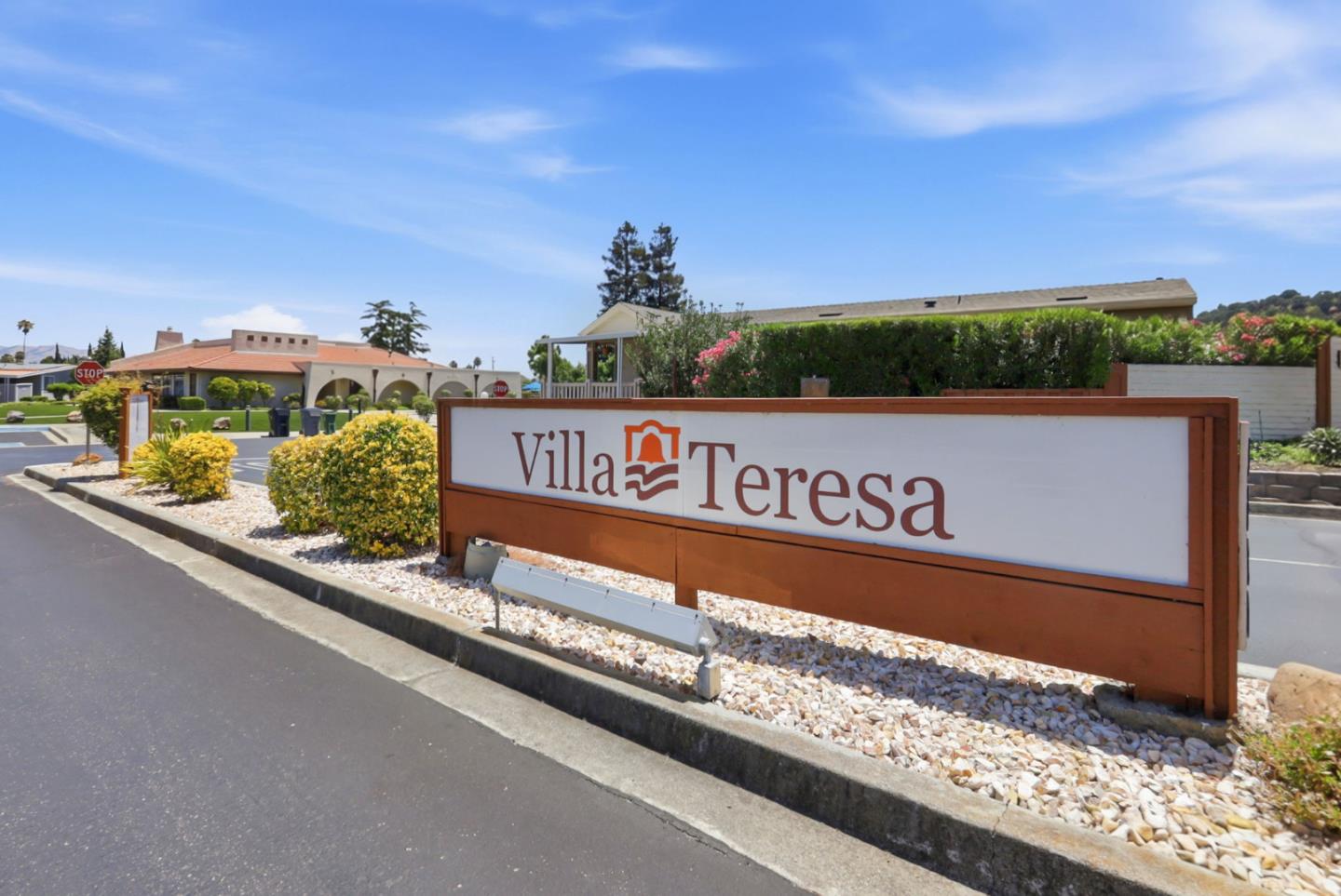 819 Villa Teresa WAY 819