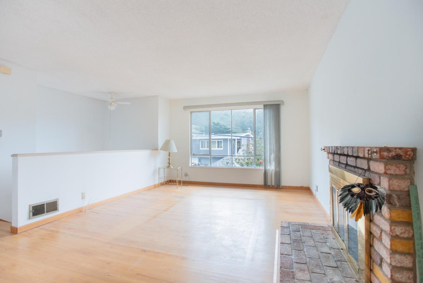 1270 Alicante DR