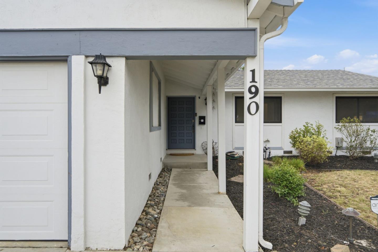190 Dayton CT
